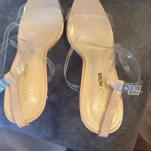 Fashion nova heels